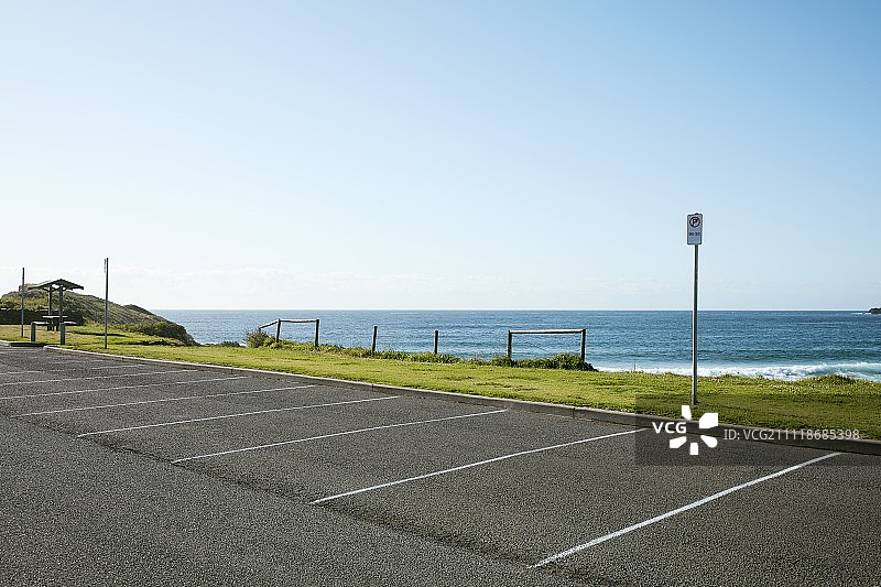 沿海停车场图片素材