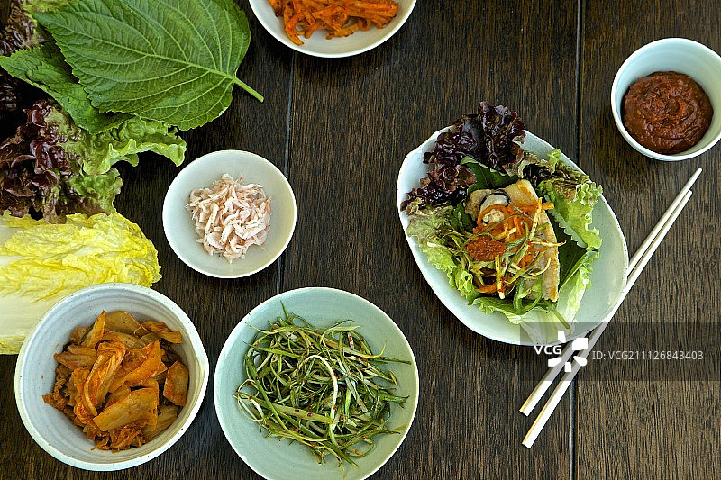 鱼片配各种配菜(韩国)图片素材
