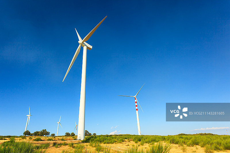卡拉布里亚的风力涡轮机图片素材