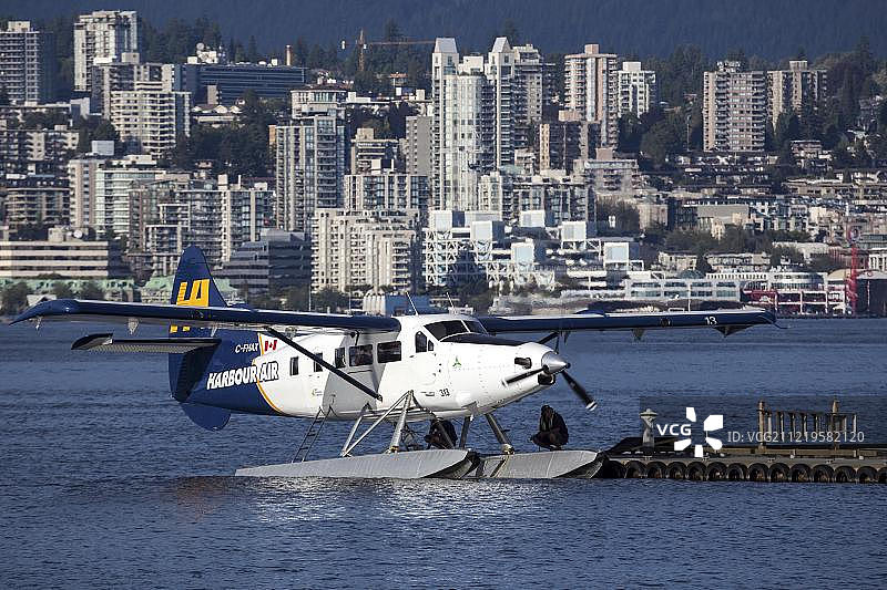 水上飞机在温哥华煤港，一个码头，温哥华，不列颠哥伦比亚省，加拿大，北美图片素材