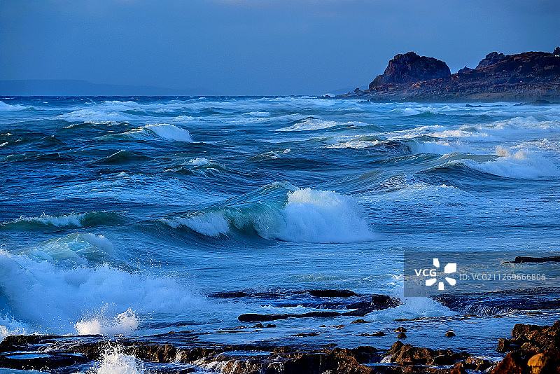 好望角的风与浪:好望角因多暴风雨，海浪汹涌，故最初称为“风暴图片素材