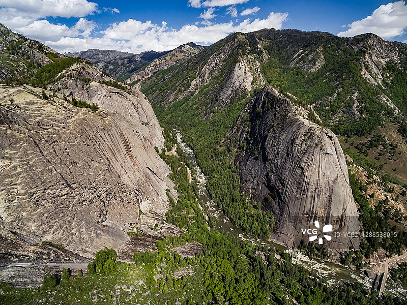 新疆可可托海地质公园图片素材