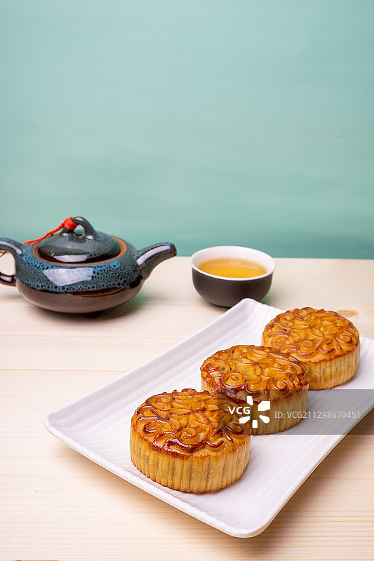 中国传统节日，中秋佳节，广式月饼美食图片素材