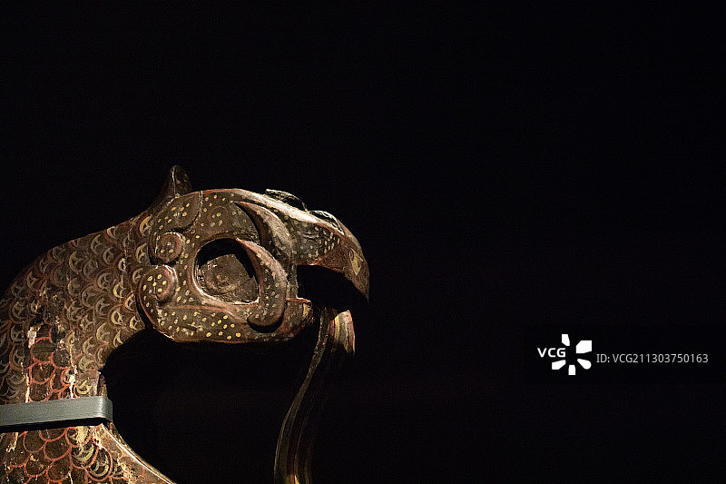湖南省博物馆藏品 战国 木雕镇墓兽图片素材