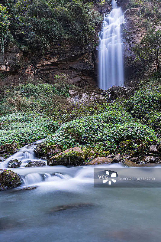 贵州省六盘水盘州山谷瀑布自然风光图片素材