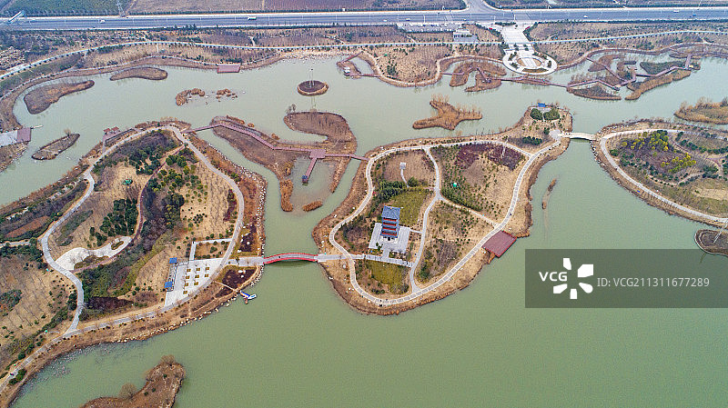 废地变湿地，河南兴起网红景点“千亩湖”：漯河市临颍县黄龙湿地图片素材