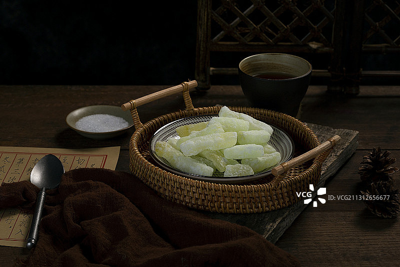 中国风国风摄影暗调静物美食冬瓜糖图片素材