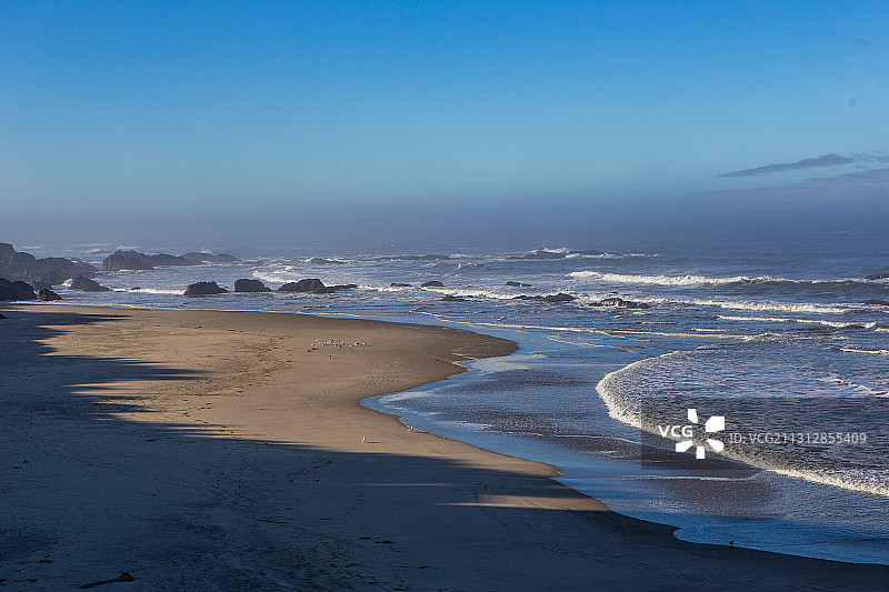美国俄勒冈州海岸线的清晨图片素材