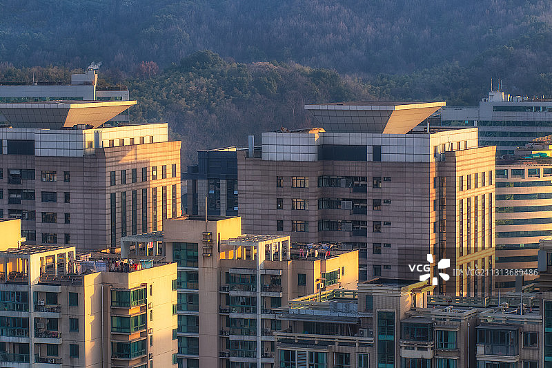 杭州城市建筑一角的黄昏图片素材