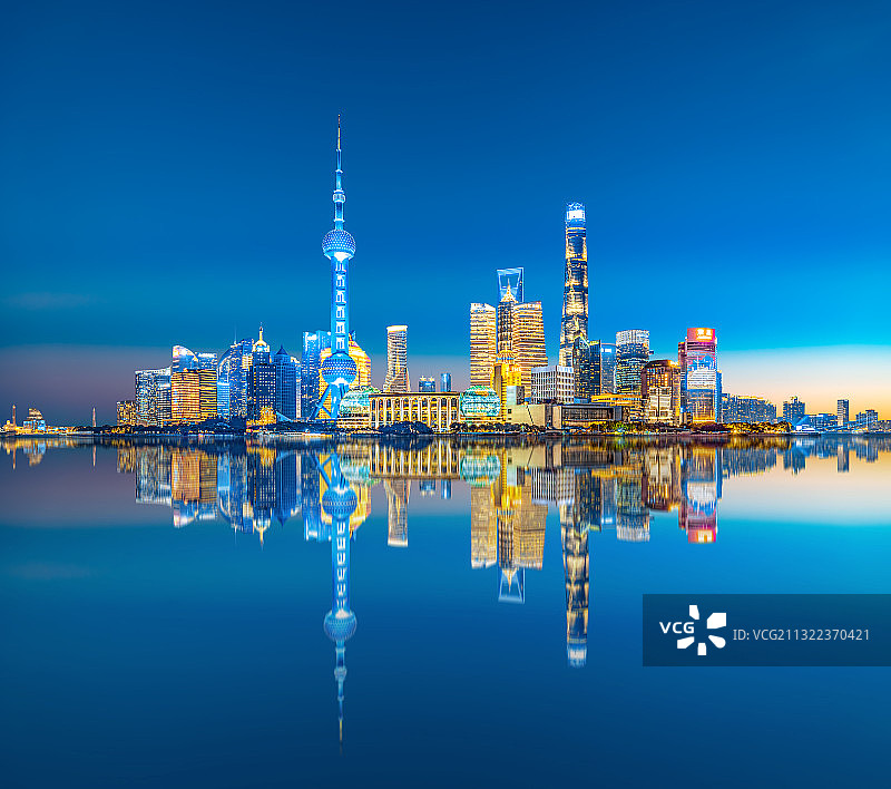 夜景上海城市建筑图片素材