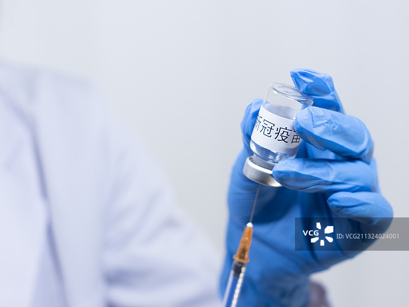 医疗预防打疫苗打预防针试剂试验图片素材