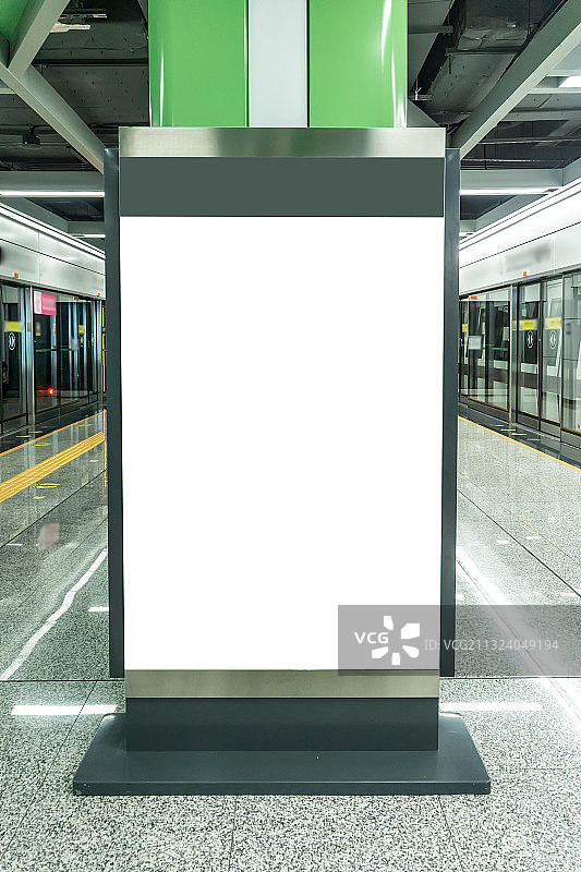 空白的城市广告灯箱图片素材