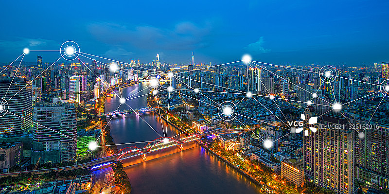 广州城市风光夜景和智慧城市5G互联网智能通讯概念图片素材