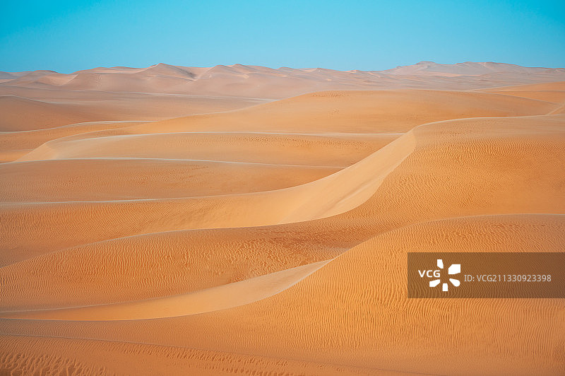 美丽的巴丹吉林沙漠是中国八大沙漠之一，位于内蒙古自治区.图片素材