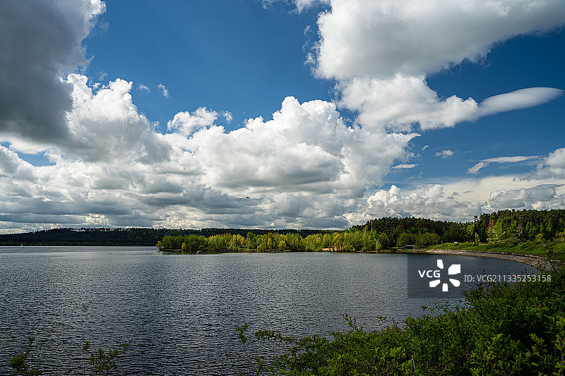 风景湖对天空，德国图片素材