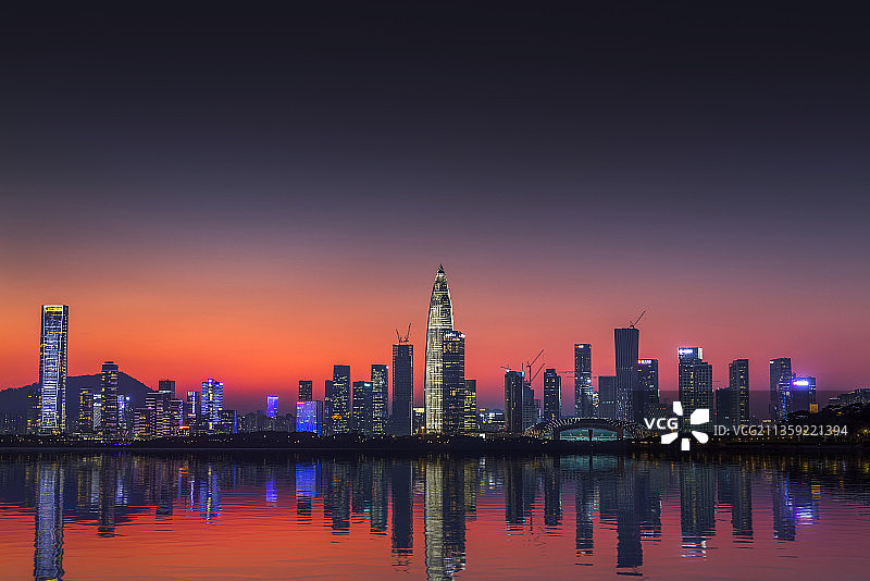 深圳前海高楼写字楼城市天际线图片素材