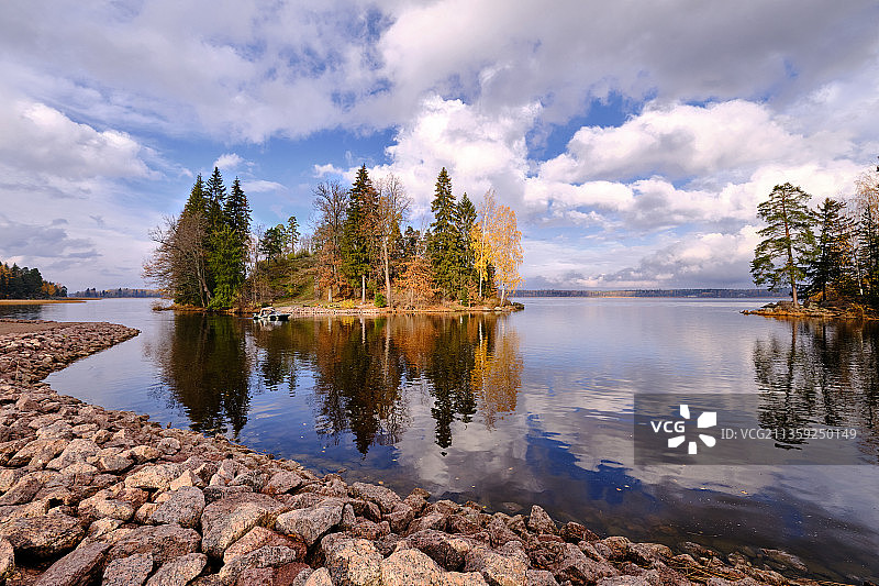 风景湖对天空，俄罗斯图片素材