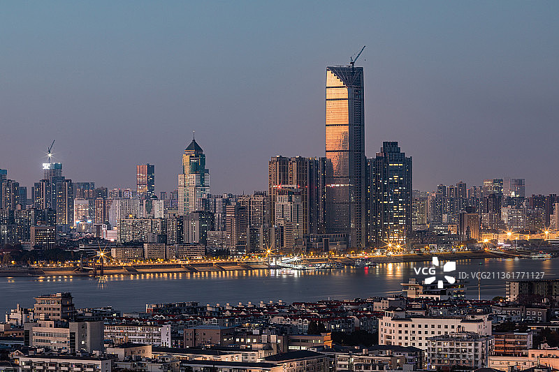 武汉市江岸区长江航运中心大厦与平安大厦图片素材