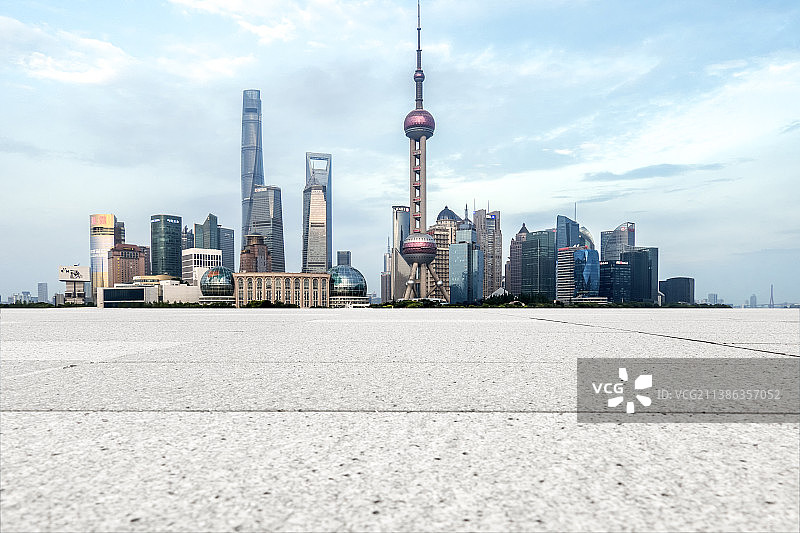 上海城市建筑风光道路平台图片素材