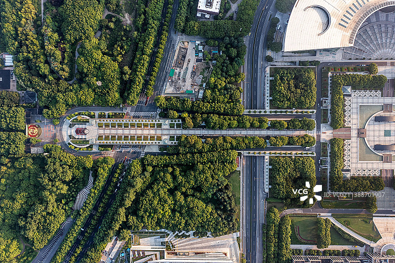 上海科技馆室外广场航拍图片素材