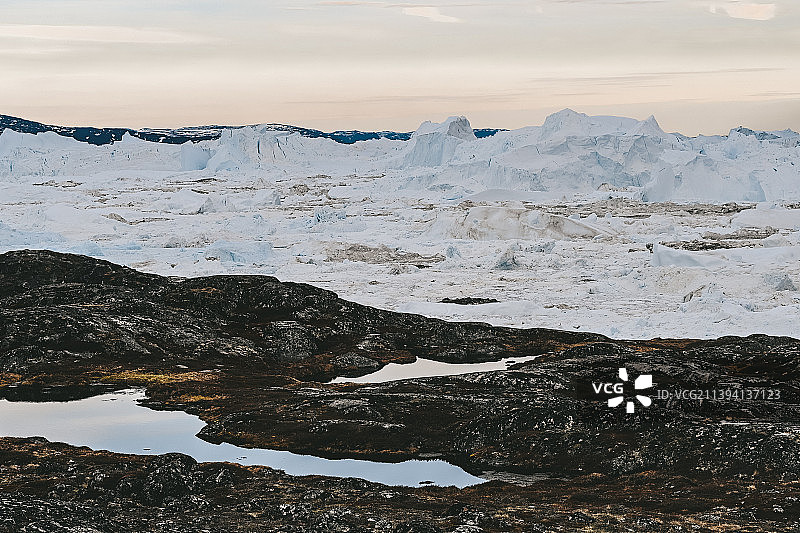 连绵的冰山群 北极格陵兰图片素材