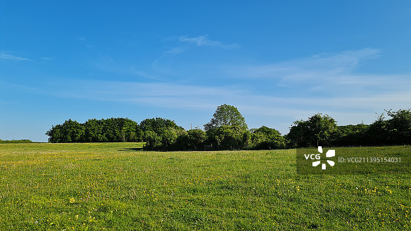 美丽的晴天在斯特雷特利景观英格兰，斯特雷特利，英国，英国图片素材