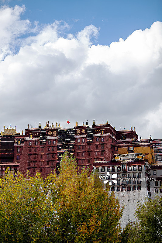 拉萨市的一些藏族风格建筑图片素材