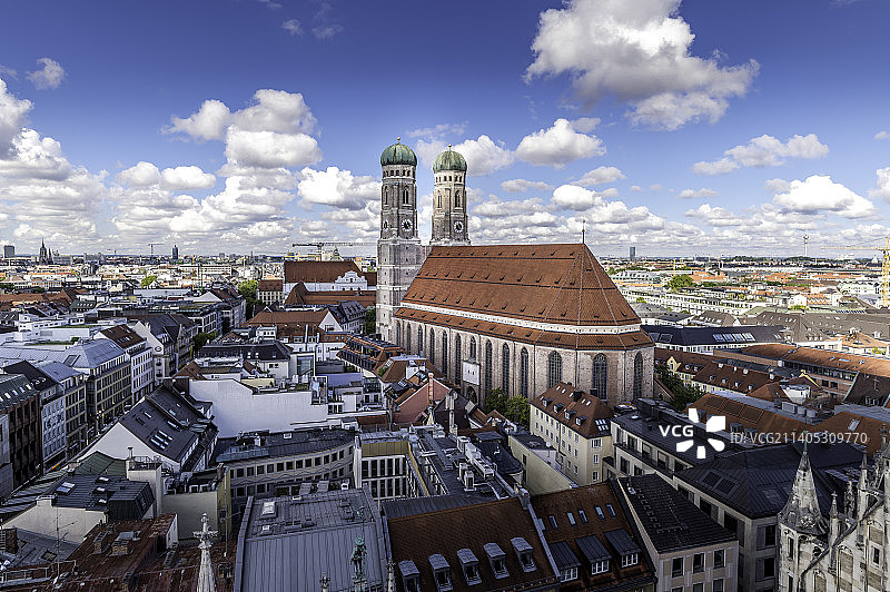 高角度的建筑物在城市的天空，慕尼黑，德国图片素材