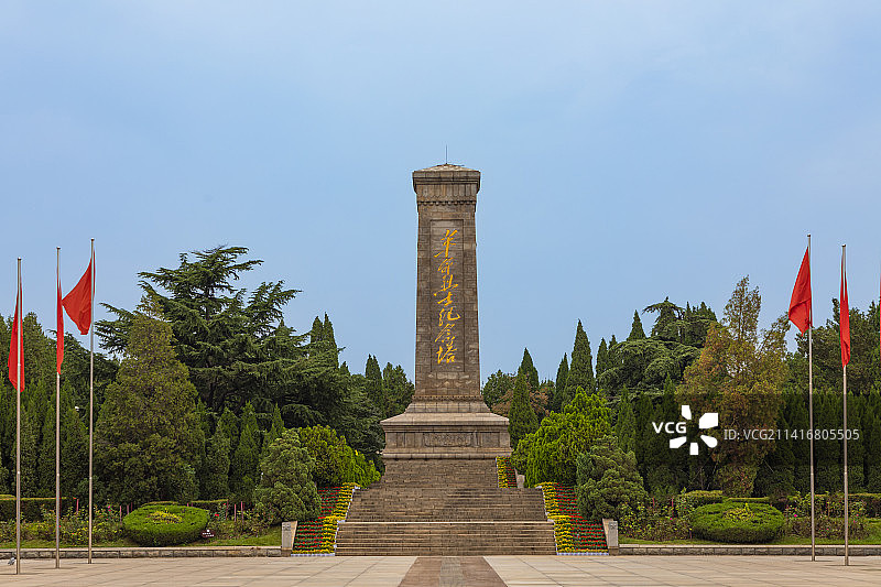 山东济南莱芜战役纪念馆革命烈士纪念塔图片素材