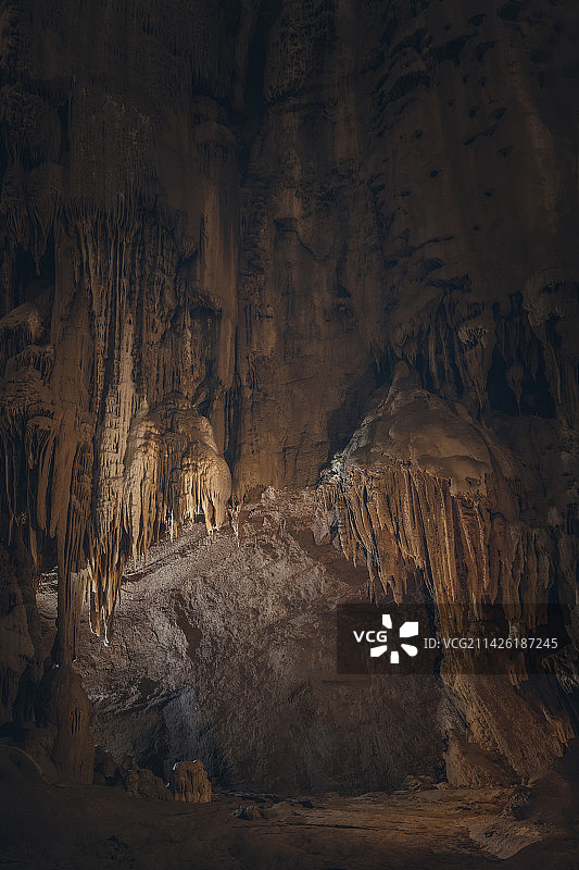 贵州地下溶洞的奇观景象图片素材