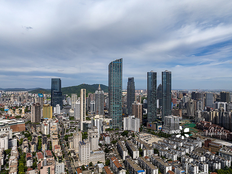 江苏省无锡市城市建筑市中心航拍风光图片素材