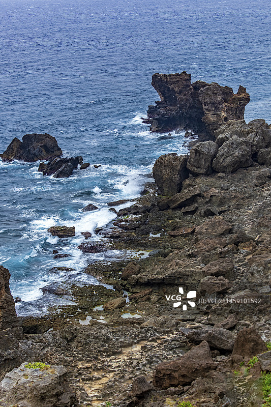 猫鼻头，台湾恒春半岛的东南岬的岛屿图片素材