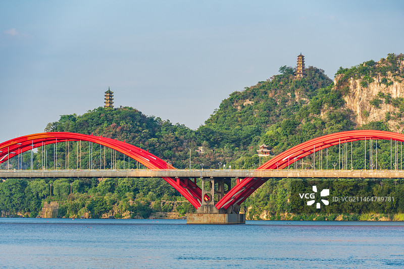 广西柳州文惠桥和蟠龙山公园图片素材
