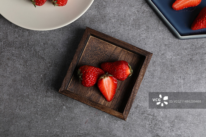 红色草莓有机水果素材图片图片素材