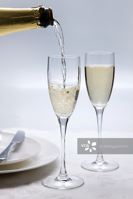静物餐具香槟酒图片素材