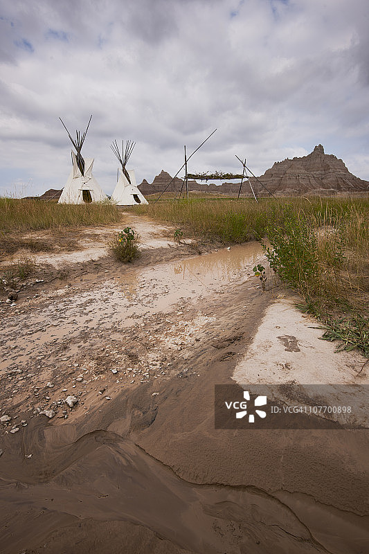 美国，南达科他州，荒地国家公园的帐篷图片素材
