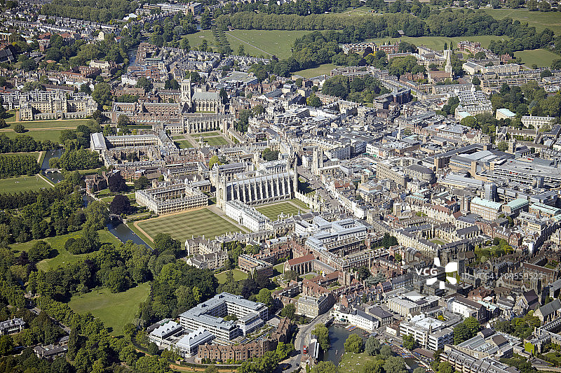 剑桥和英国大学鸟瞰图图片素材