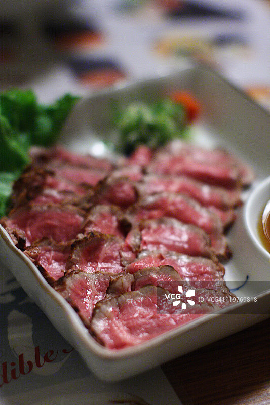 牛肉 Tataki;)图片素材