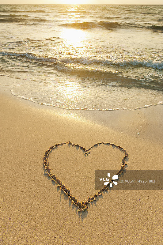 墨西哥，尤卡坦半岛，心在沙滩上图片素材