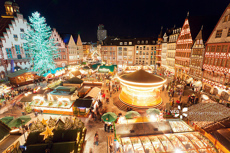 罗默堡广场的圣诞集市图片素材