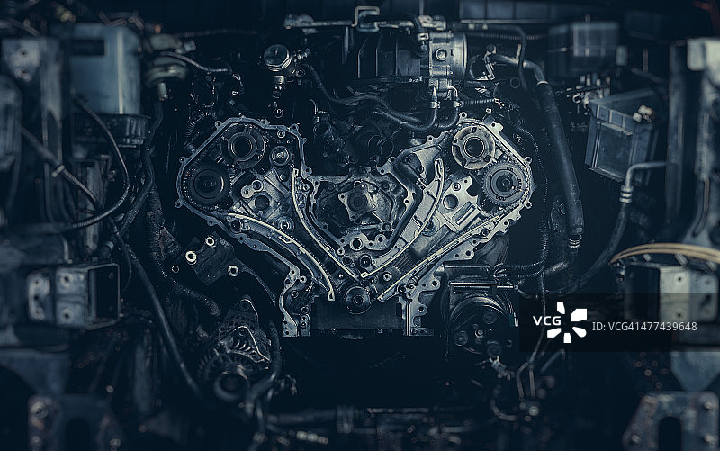 V8汽车引擎图片素材