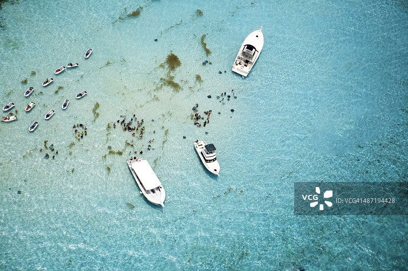 大开曼群岛黄貂鱼城的鸟瞰图图片素材