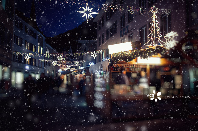 在瑞士的圣诞市场，楚图片素材