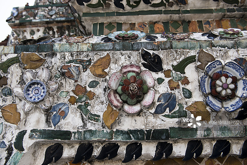 佛塔装饰陶瓷的细节图片素材