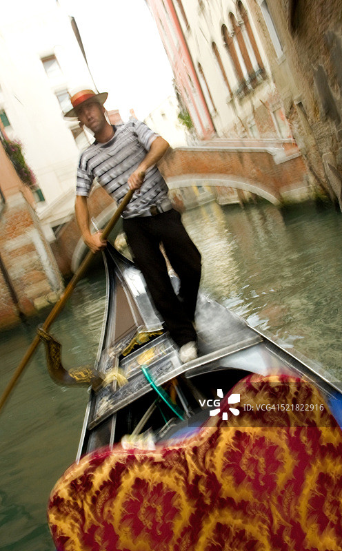 威尼斯的贡多拉船夫图片素材