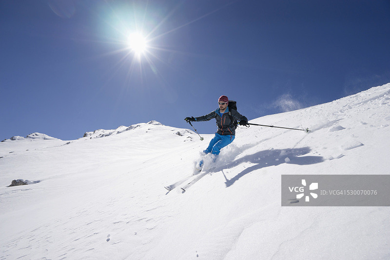 男子滑雪，瓦尔加迪纳，特伦蒂诺-上阿迪杰，意大利图片素材