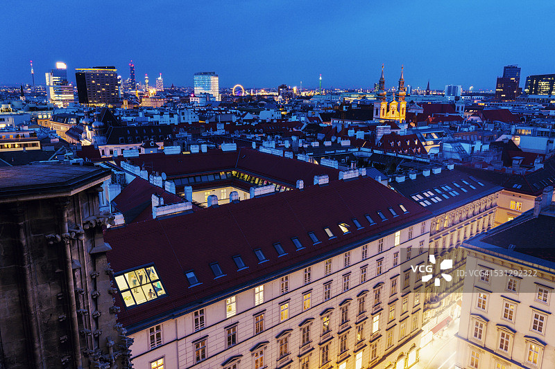 维也纳夜景。图片素材