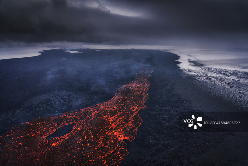 冰岛Bardarbunga火山附近Holuhraun裂缝的火山爆发图片素材
