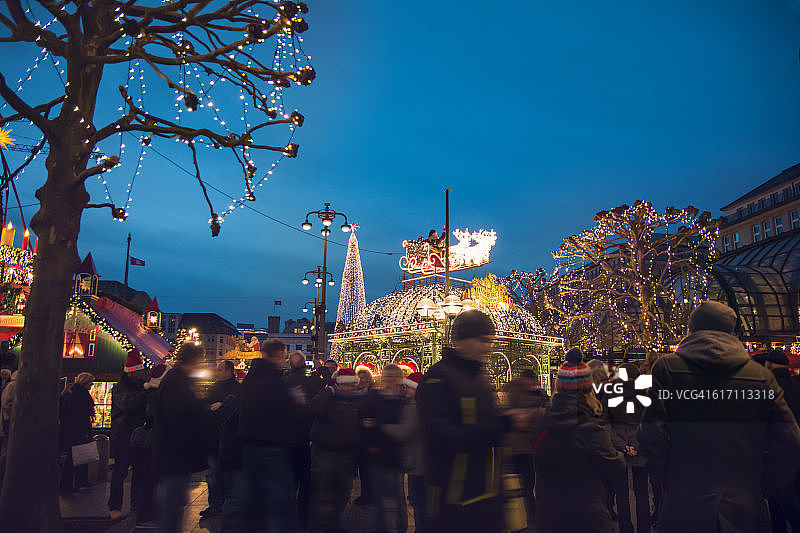 汉堡Rathaus市场的圣诞市场图片素材