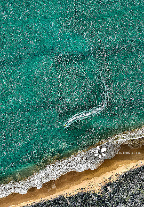 沙滩和海洋的鸟瞰图。澳大利亚维多利亚图片素材